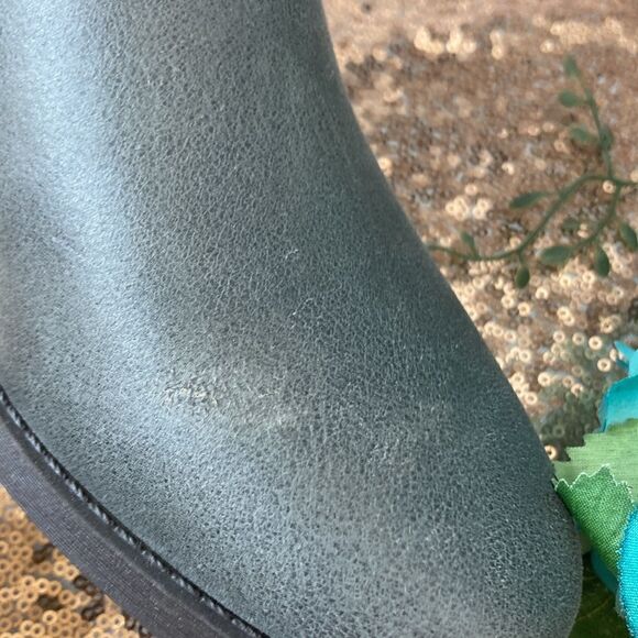 Journee Collection Meg Wide Calf Grey Tall Boots 8.5M-WC - Picture 12 of 13